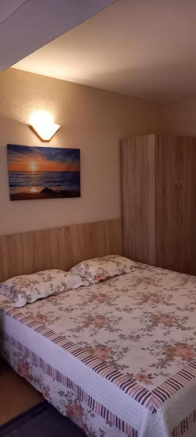 Guest House Tony Nesebar Ngoại thất bức ảnh